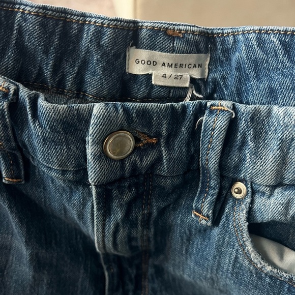 Good American High Waisted Size 4 Fringe Hem Jeans - Picture 2 of 8